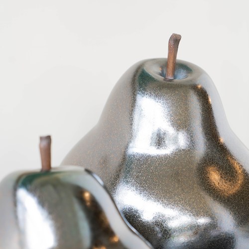 德國BULL&STEIN 煙燻色陶瓷釉光梨子雕塑（大）