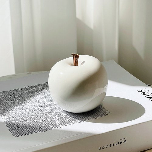 德國BULL＆STEIN 白潤陶瓷蘋果雕塑 (室內、直徑5.5公分)