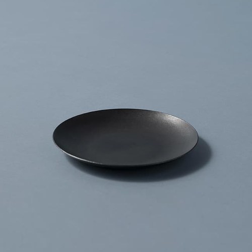 日本Aoyoshi 燭光之夜圓形餐盤 (黑、11.8公分)