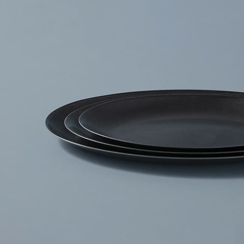 日本Aoyoshi 燭光之夜橢圓餐盤 (黑、20.5公分)