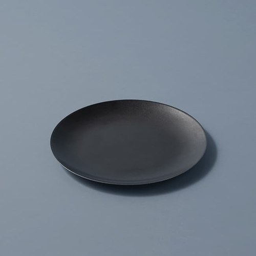 日本Aoyoshi 燭光之夜圓形餐盤 (黑、21公分)