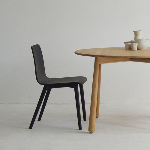 丹麥Sketch 簡約木作L型單椅 (黑)