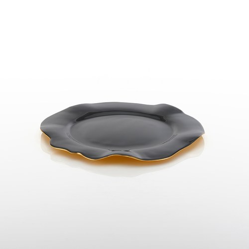 美國NimaOberoi 舞動皺褶餐盤 (黑灰、直徑30.5公分)