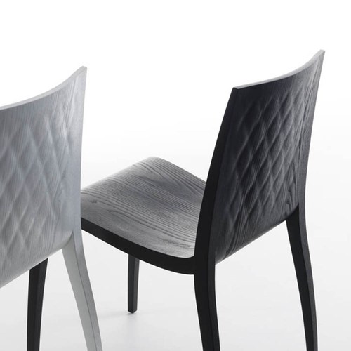 義大利HORM ki流線壓紋可堆疊單椅 (黑梣木)