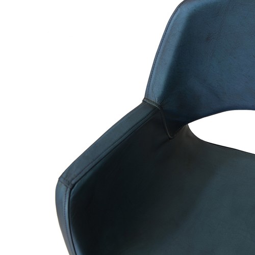 荷蘭Pure 工業風復古 Loft 簍空椅背金屬腳單人椅