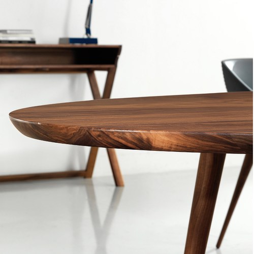 義大利OliverB EAGLE橢圓形實木餐桌 (核桃木)
