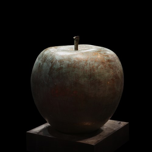 德國BULL&STEIN 青銅系列蘋果雕塑 (直徑40公分)