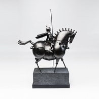 德國KARE 闇夜騎士雕塑擺飾