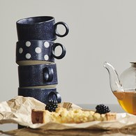 丹麥Nordal 復古點點把手茶杯 (雪點、200毫升)