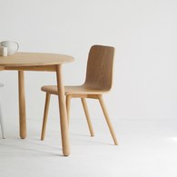 丹麥Sketch 簡約木作L型單椅 (橡木)